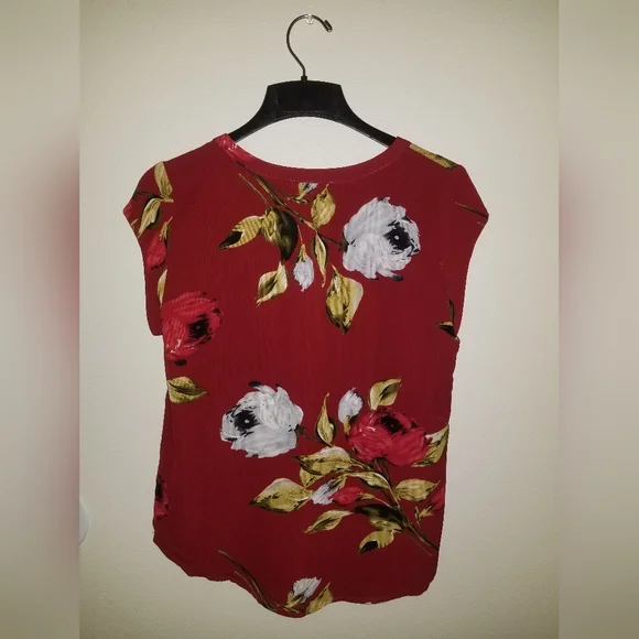 Fun2Fun walden split neck blouse - Picture 3 of 4